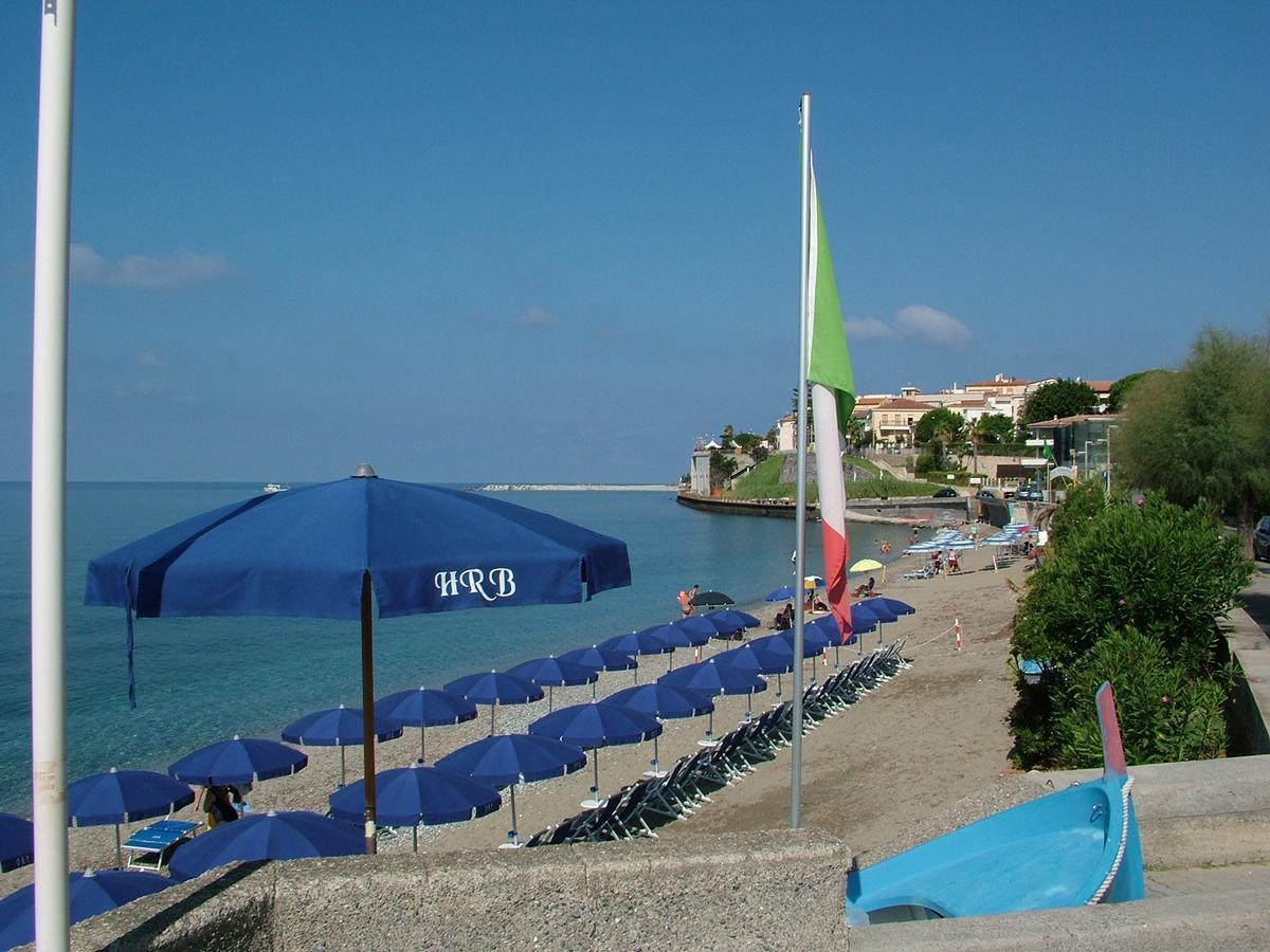 Hotel Riviera Bleu Diamante Exterior photo
